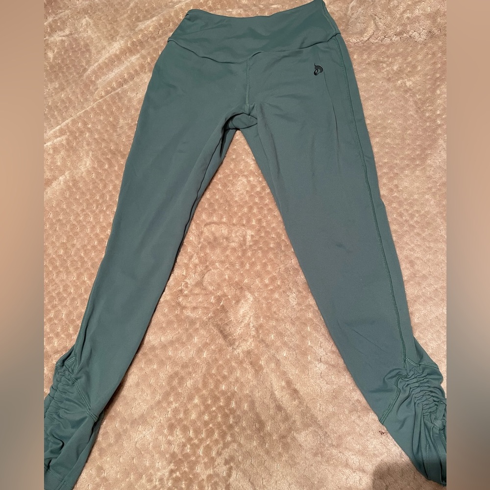 Ryderwear Sage green ankle tie leggings